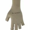Simms BugStopper SunGlove -fishing Sales 2023 12994 160 bug stopper sun glove mannequin s23 front 1680x 5c649f4c 94ea 420c b369 8843dd259452